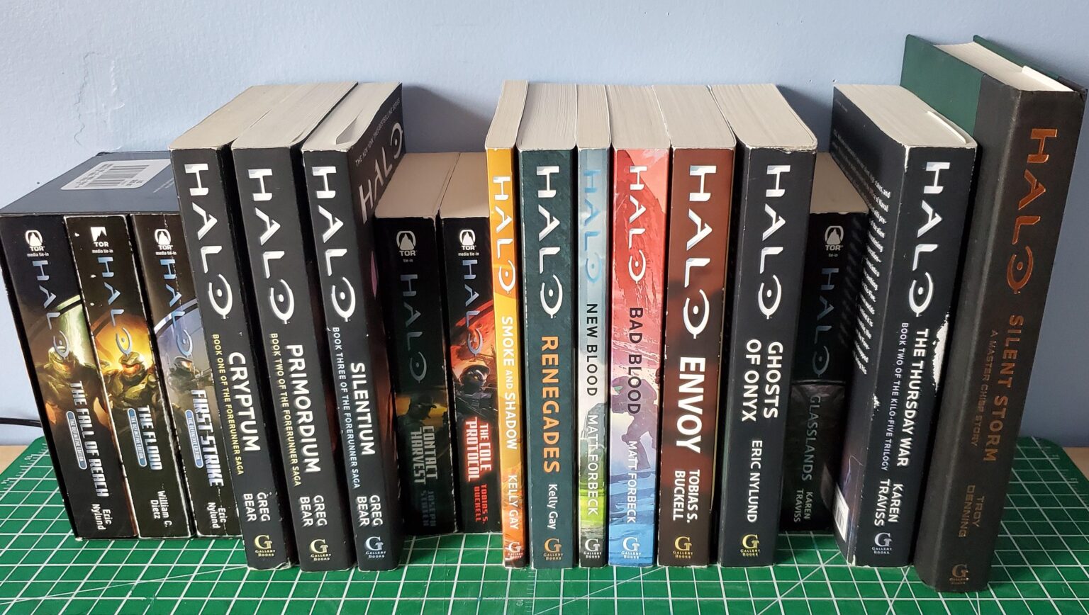 Halo Books In Order Complete Series List