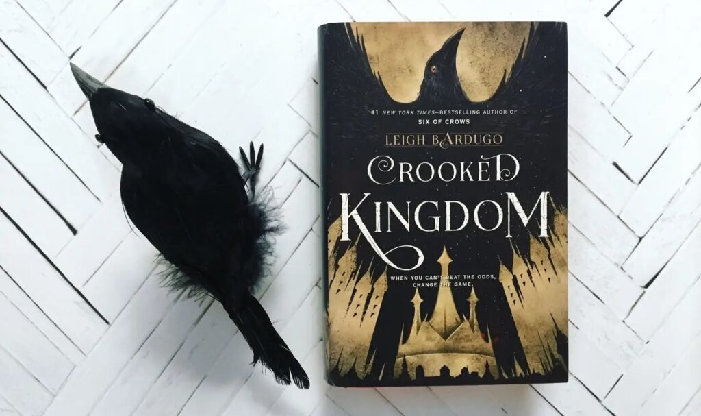 Crooked Kingdom (Six of Crows Duology #2)