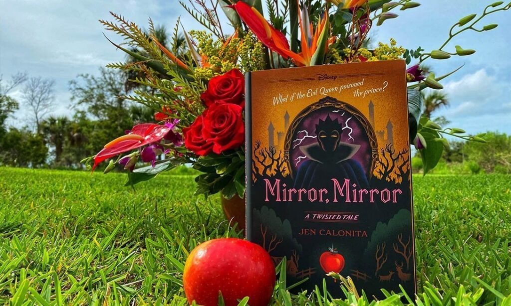 Mirror, Mirror by Jen Calonita (2019)